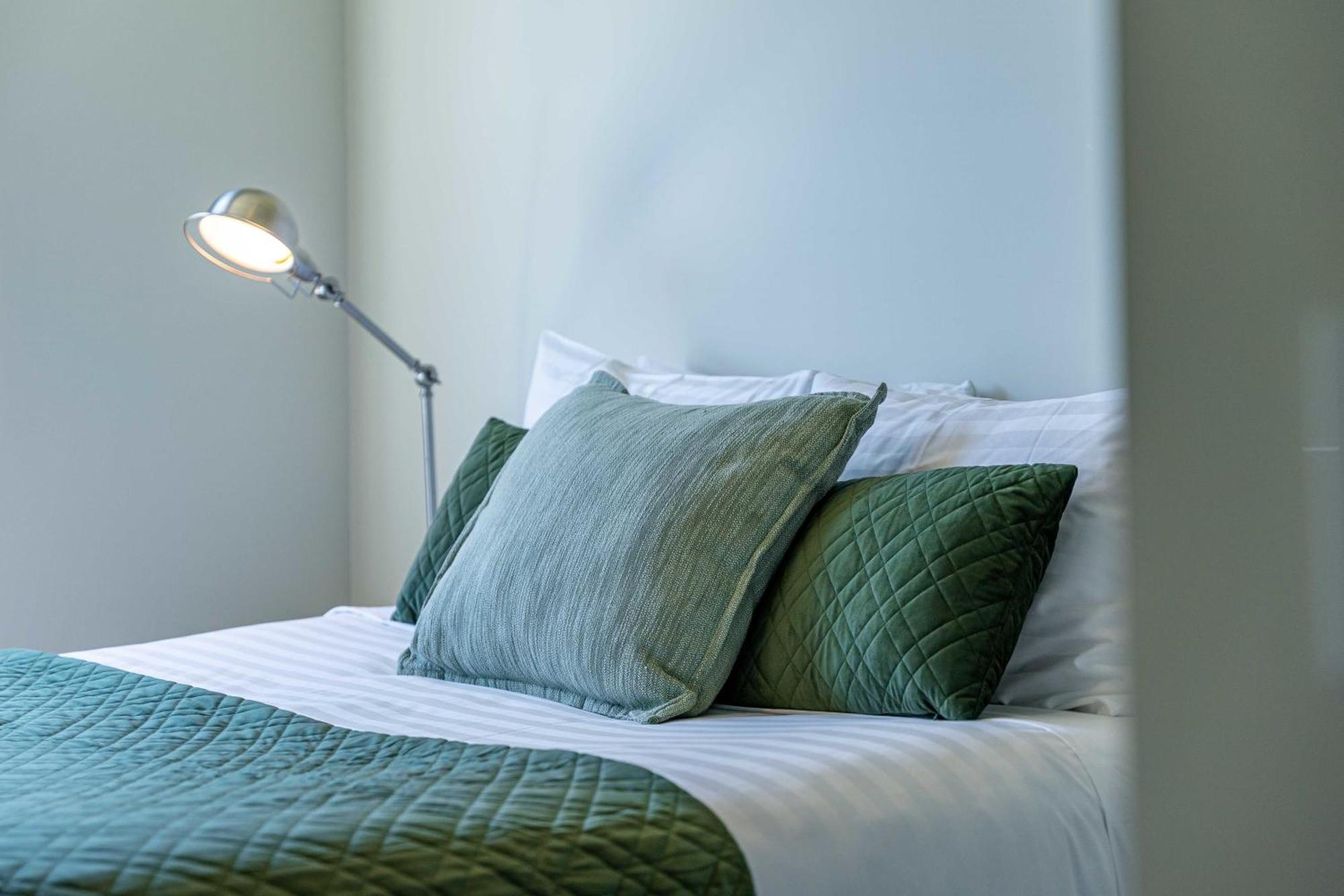 Hoheria Mountain Lodge Wanaka Ngoại thất bức ảnh