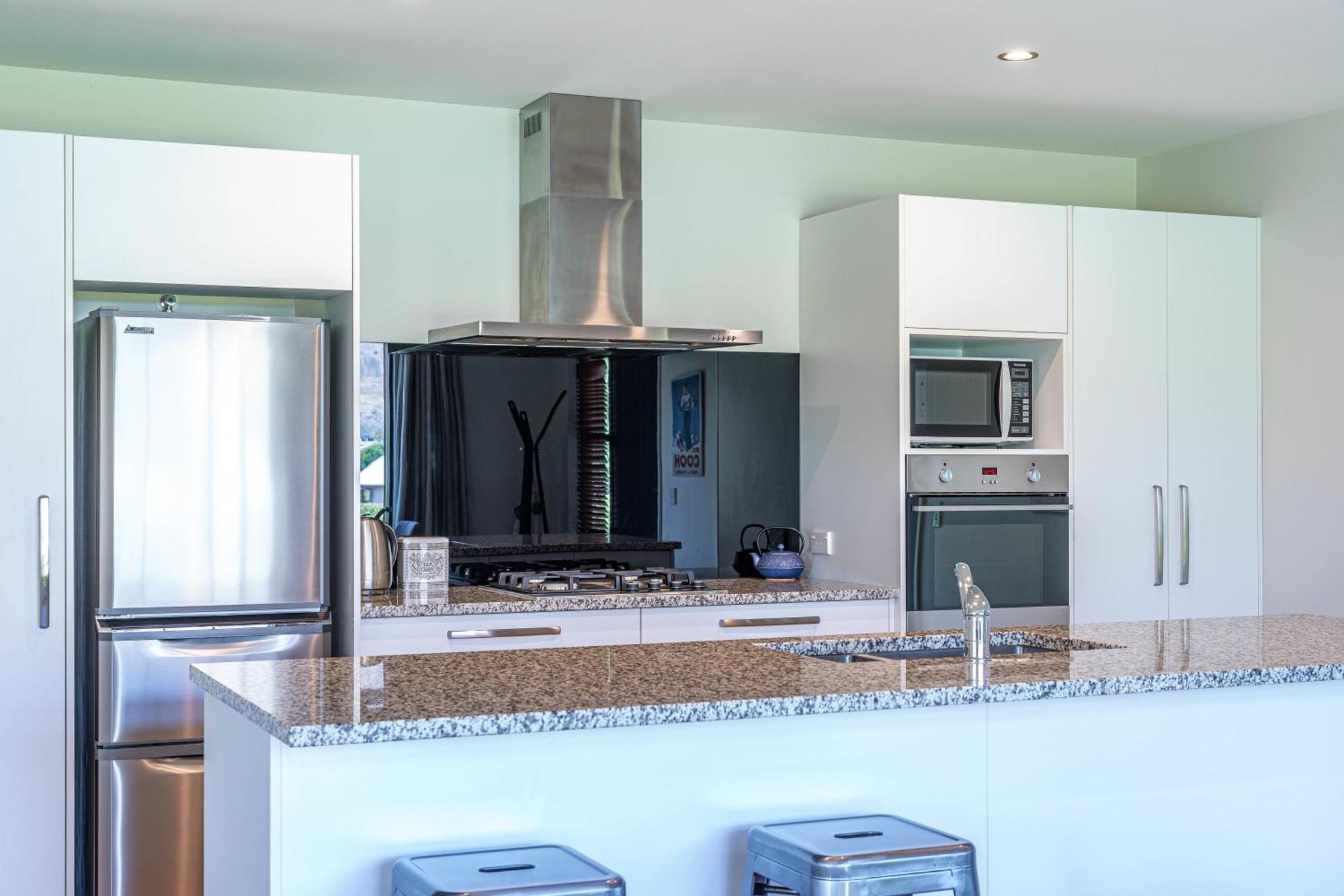 Hoheria Mountain Lodge Wanaka Ngoại thất bức ảnh